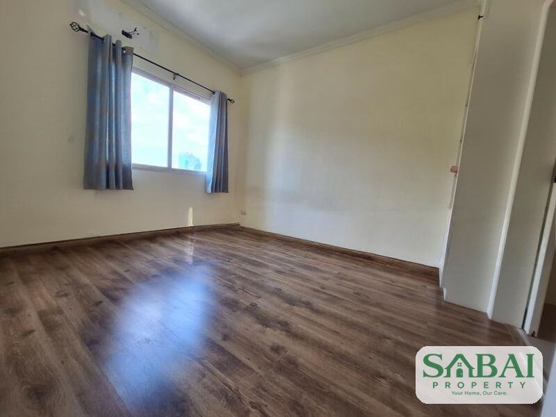 ขาย A Space Asoke Ratchada ตึก XYZ ชั้น 16 ห้องเปล่า ห้องมุม 5