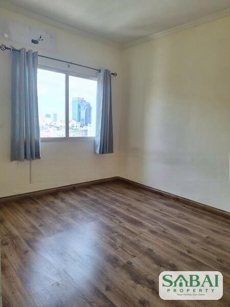 ขาย A Space Asoke Ratchada ตึก XYZ ชั้น 16 ห้องเปล่า ห้องมุม 11