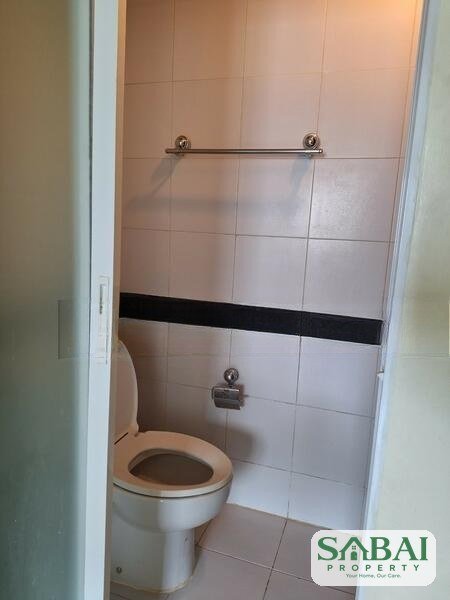 ขาย A Space Asoke Ratchada ตึก XYZ ชั้น 16 ห้องเปล่า ห้องมุม 25