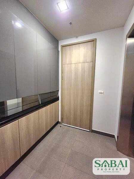 ให้เช่า  Noble Ploenchit โนเบิล เพลินจิต  77ตรม. ชั้น42 อาคารB 14