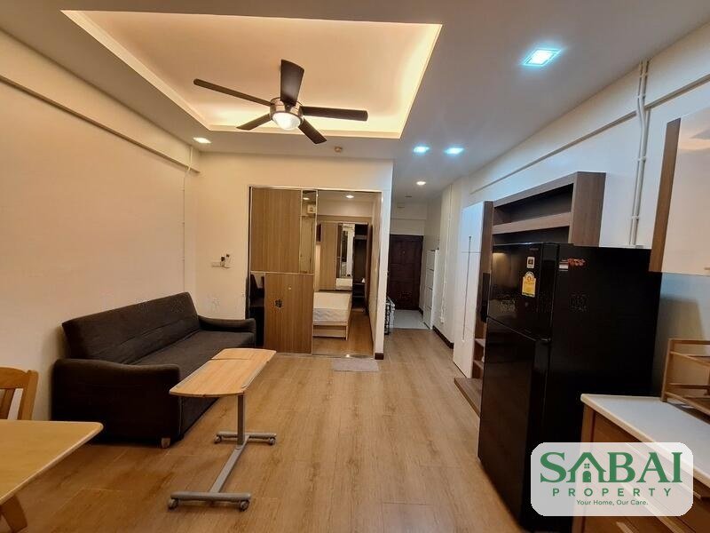 ขายคอนโด สีลม สุรวงศ์ คอนโดมิเนียม 1 ห้องนอน 1 ห้องน้ำพร้อมเฟอร์นิเจอร