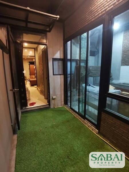 ขายด่วน ทาวโฮม Haus Niche แจ้งวัฒนะ จำนวน 3 ชั้นครึ่ง Modern loft 6