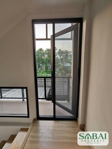 ขายด่วน ทาวโฮม Haus Niche แจ้งวัฒนะ จำนวน 3 ชั้นครึ่ง Modern loft 7