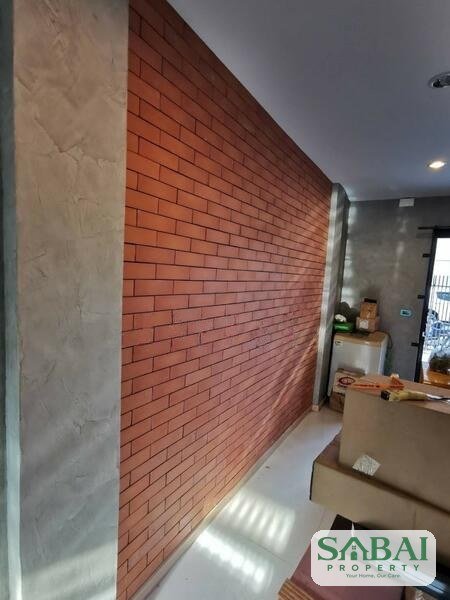 ขายด่วน ทาวโฮม Haus Niche แจ้งวัฒนะ จำนวน 3 ชั้นครึ่ง Modern loft 10