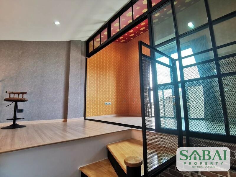 ขายด่วน ทาวโฮม Haus Niche แจ้งวัฒนะ จำนวน 3 ชั้นครึ่ง Modern loft 20