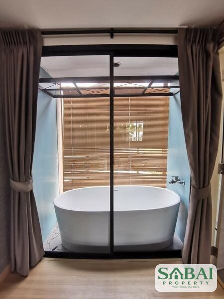 ขายด่วน ทาวโฮม Haus Niche แจ้งวัฒนะ จำนวน 3 ชั้นครึ่ง Modern loft 25