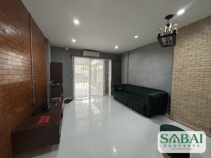 ขายด่วน ทาวโฮม Haus Niche แจ้งวัฒนะ จำนวน 3 ชั้นครึ่ง Modern loft 31